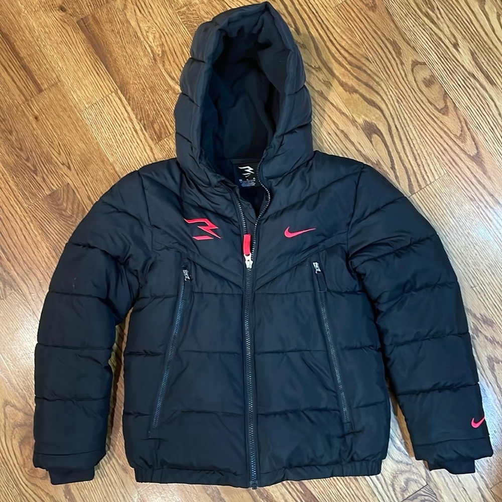 Girl’s Nike 3BRAND Stadium Puffer Jacket/Coat With Hooded. Size Medium 10-12.